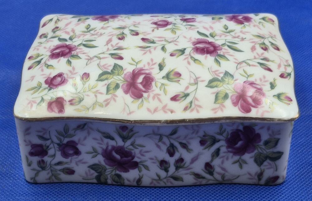 Mid-Century Lefton Handpainted Rose Chintz Cigarette Trinket Box Japan 5x3.5"